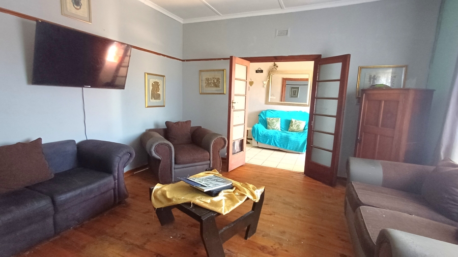 3 Bedroom Property for Sale in Van Riebeeck Hoogte Eastern Cape